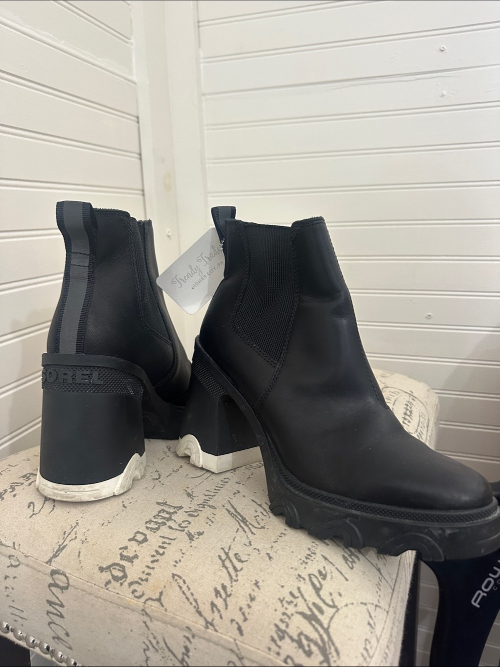 Sorel Black Leather Lug-Heel Chelsea Boots